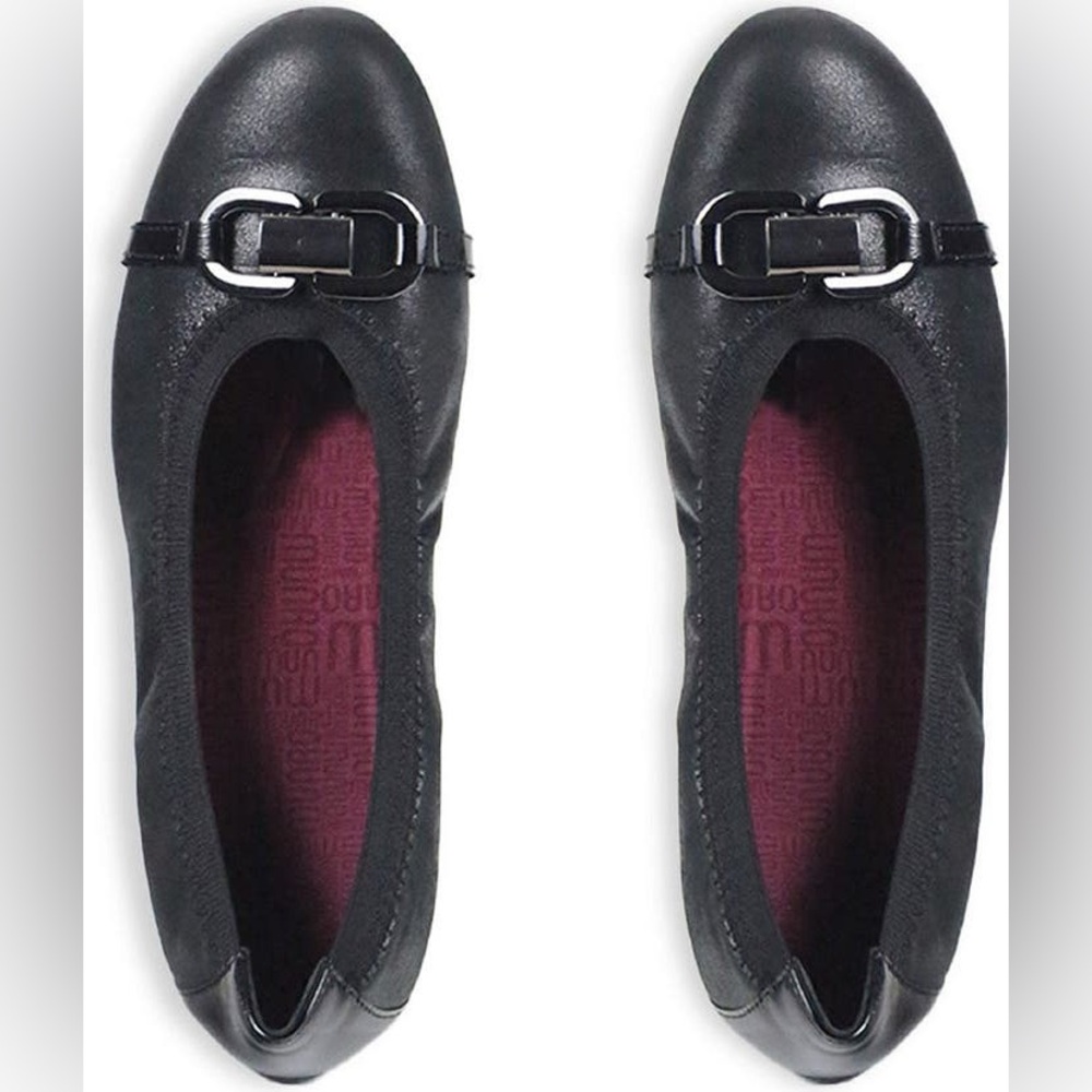 Munro Women’s Size 8 Ivy Ballet Flat Black Leather Slip On Comfort